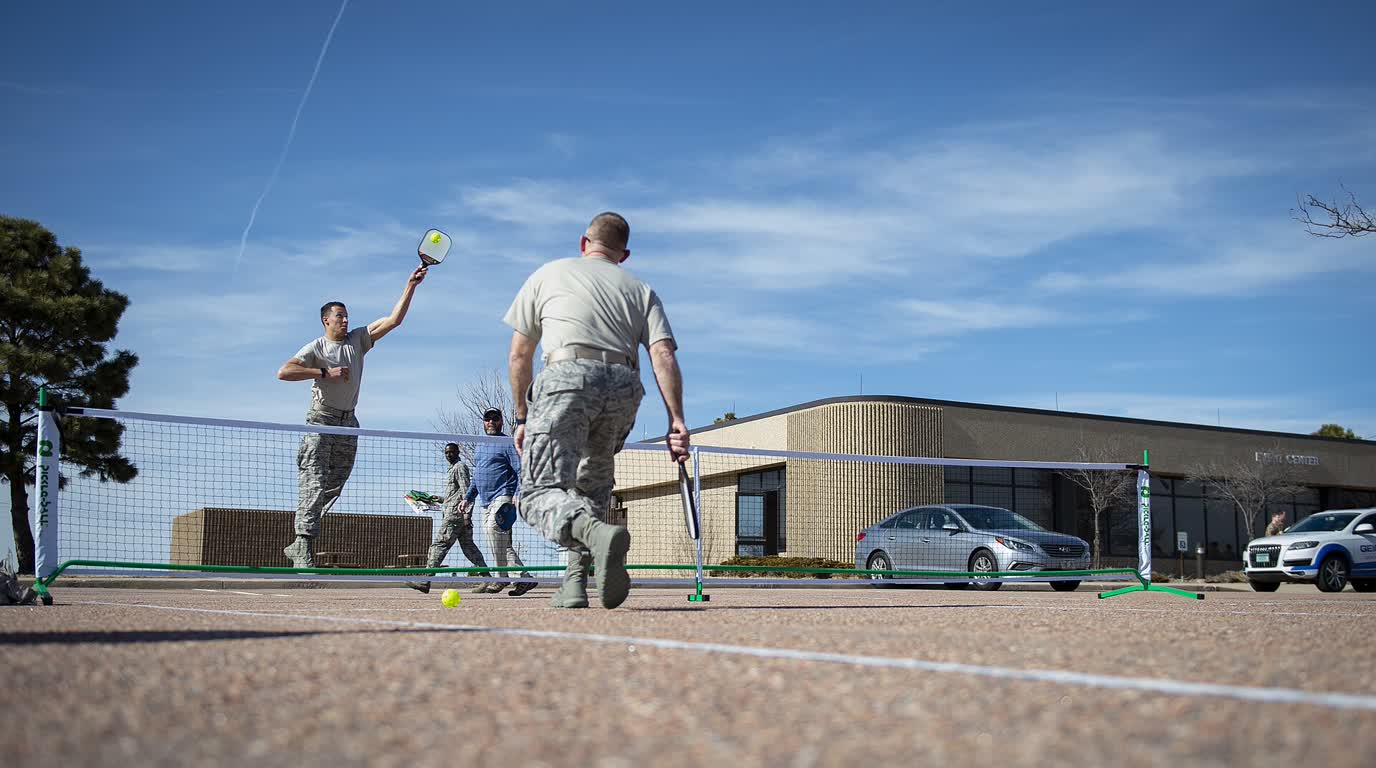 Tấn công bóng cao Pickleball: 7 mục tiêu an toàn